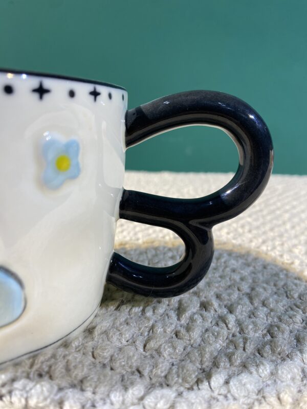 مج الفراشهaesthetic