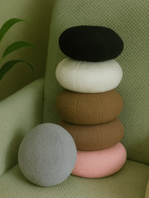 Cozy Cushion Stack with Green Touch Dona – مخدة دونا 🍥🧸
