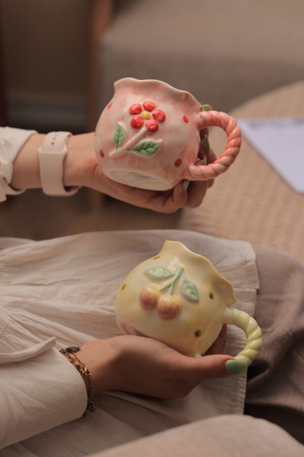 Berry Bloom – مج بلومي بيري 🌸