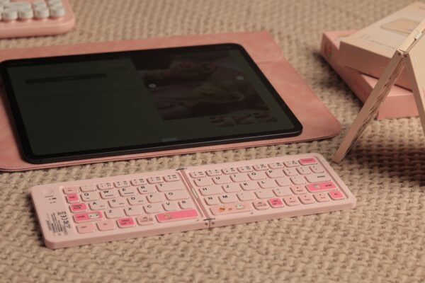Tiny Fold Keyboard 🎀-كيبورد