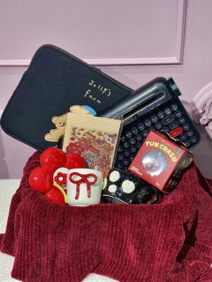 ️ 🎁✨باكج المكتب الأحمر الفاخر