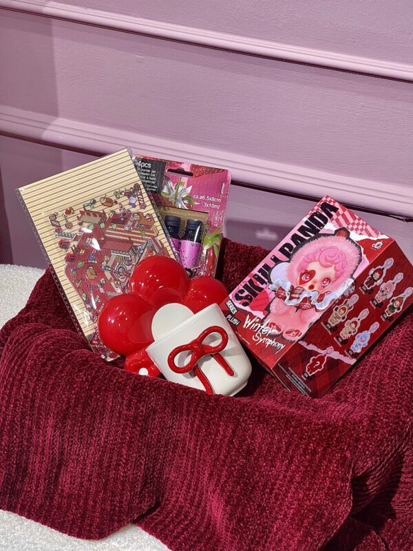 ️ 🎁🌹باكج الرد فيلفت – Crimson Skullpanda