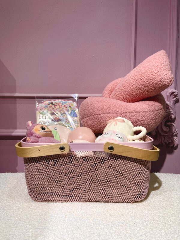 💝 باكج الحضن الوردي – Royal Cozy Therapy