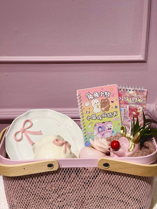 💖 باكج الهدوء الوردي – Pink Therapy Set